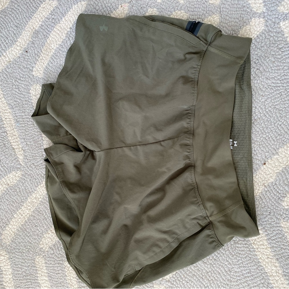 Women’s under armour Olive Green Shorts
